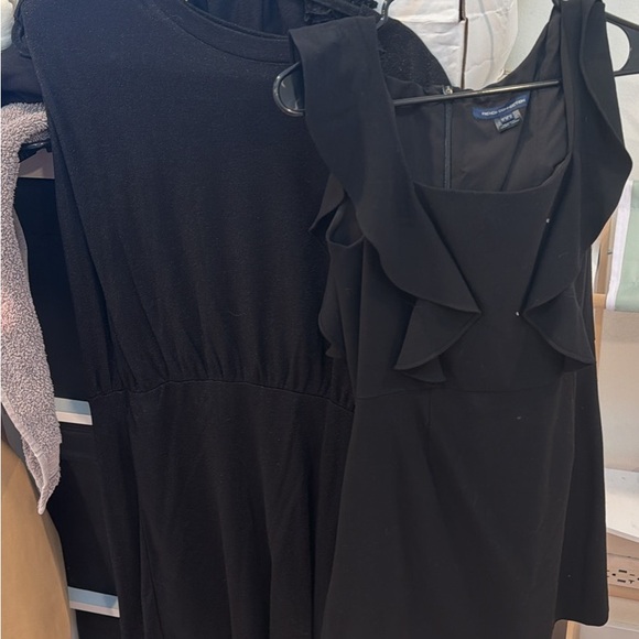 Dresses - Picture 14 of 15